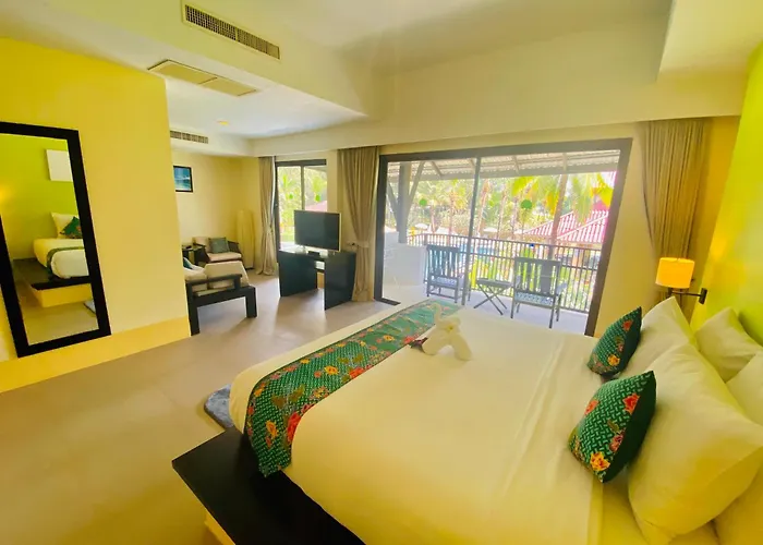 Palm Galleria Resort