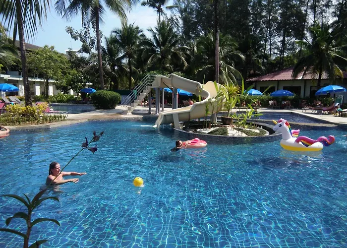 Palm Galleria Resort
