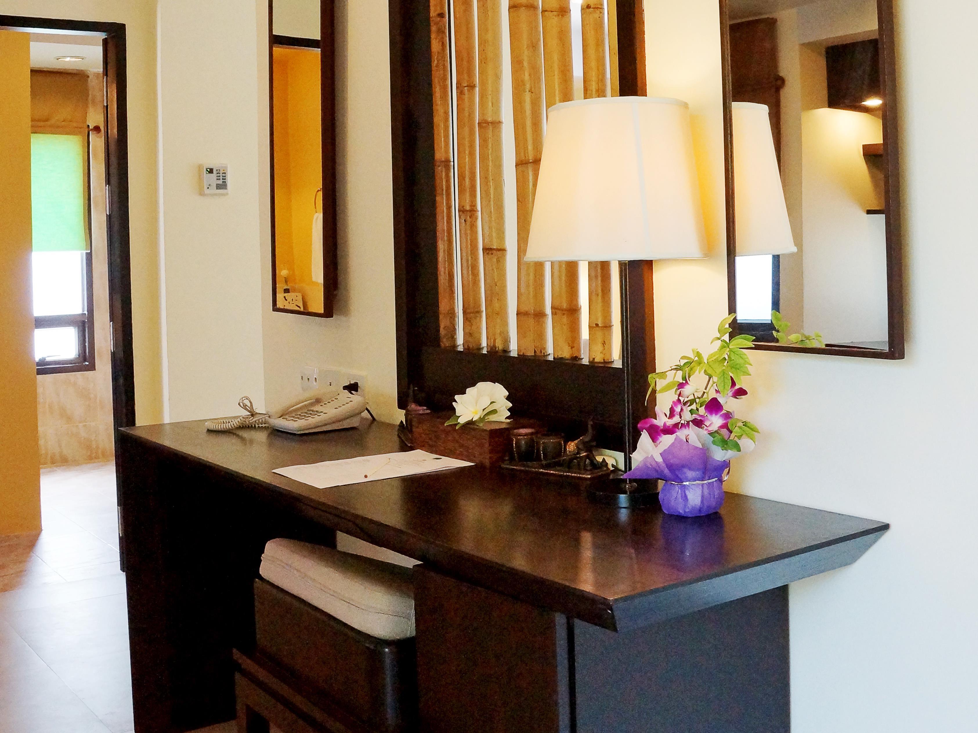 सहारा Palm Galleria Khao Lak