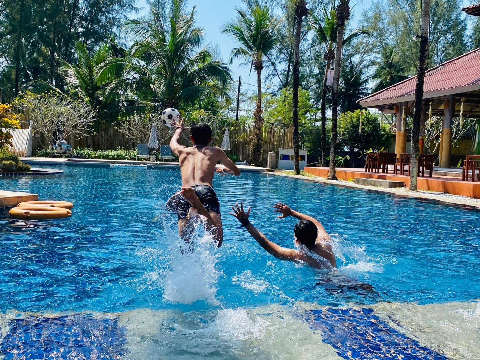 Palm Galleria Resort 4*